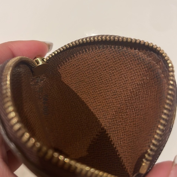Authentic Louis Vuitton- LV Monogram Coin Pouch - Picture 6 of 8